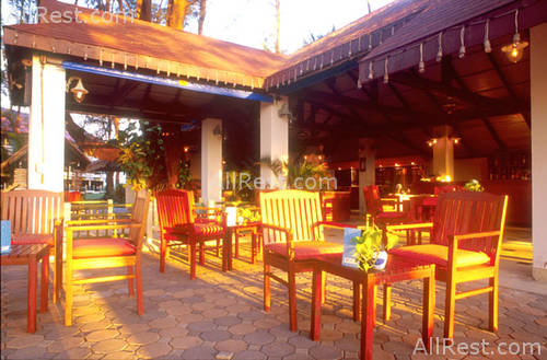 Amora Beach Resort 6
